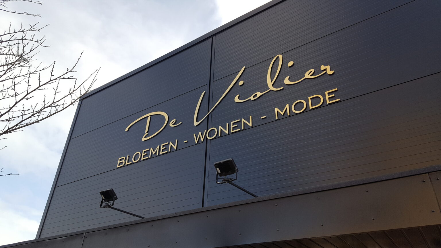De violier veenendaal gevelreclame buitenreclame