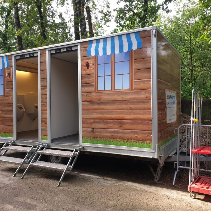 eemland verhuur wrap belettering toiletwagen aanhanger Maarsbergen